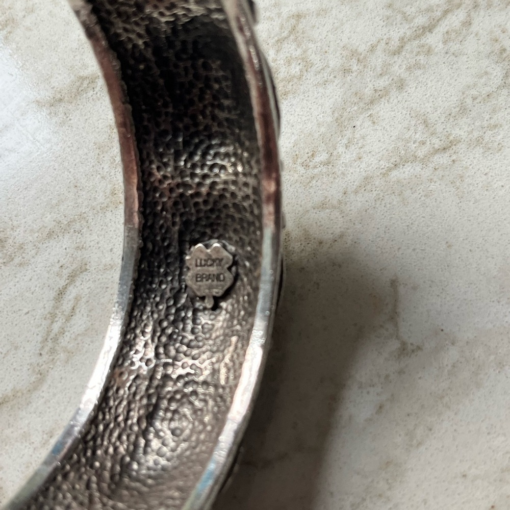 Vintage metal bangle Lucky Brand - Picture 3 of 5